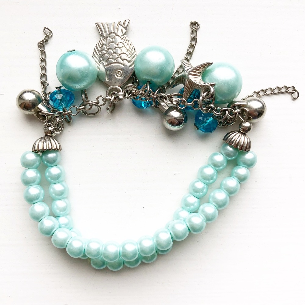 Chic cool blue pearl & sea charm stretch bracelet